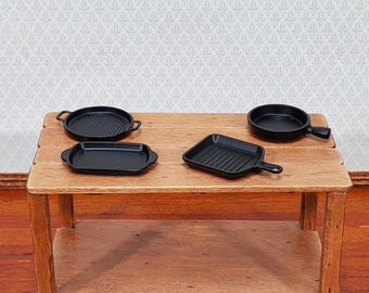 Dollhouse Metal Pans Frying Grilling Baking Black 1:12 Scale Miniature Kitchen Cooking