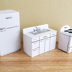 Dollhouse Miniature Half Scale Kitchen Set Fridge Stove Sink 1:24 Scale Resin