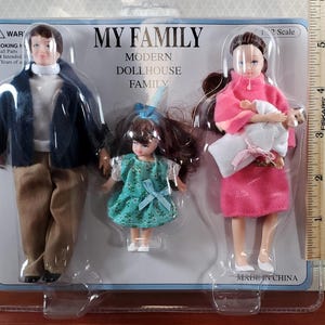 Dollhouse Modern Family Dolls Dad Mom Daughter Baby Poseable 1:12 Scale Removable Clothes image 4