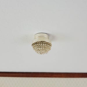 Puppenstube Deckenleuchte Silber Batteriebetrieben ausgefallene Miniature im Maßstab 1:12