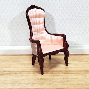 Dollhouse Gentlemen's Chair Victorian Pink & Mahogany Finish 1:12 Scale Miniature Furniture immagine 1