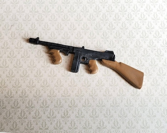 Subfusil Thompson Tommy Gun en miniatura para casa de muñecas, escala 1:12, metal pintado