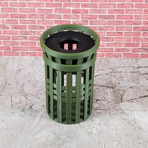 Miniature Parks Garbage Can Green 1:12 Scale Prop Models Diorama Action Figures