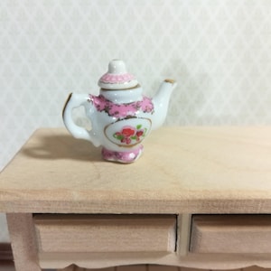Dollhouse Miniature Ceramic Fancy Pink & White Teapot Removable Lid 1:12 Scale