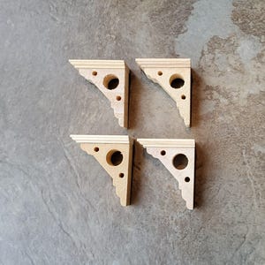 4 Holz Klammern oder Klammern für Puppenstube oder Puppenhaus Houseworks 1:12
