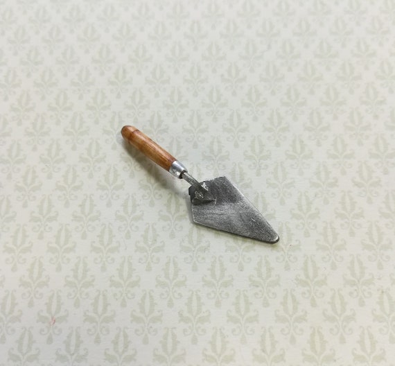 tom thumb dollhouse miniatures