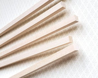 Dollhouse Miniature Wood Beams Posts 1/4 x 1/4 x 18" long 1:12 Scale