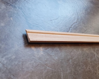 Dollhouse Miniatures Baseboard Trim Molding 1/2&quot; x 18&quot; long 1:12 Scale Skirting