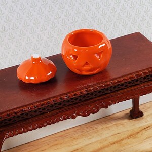 Dollhouse Pumpkin Jar for Halloween Decor Ceramic 1:12 Scale Miniature image 2