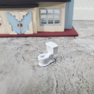 1:144 Scale Miniature Toilet Micro Minis Painted Metal White Dollhouse Furniture