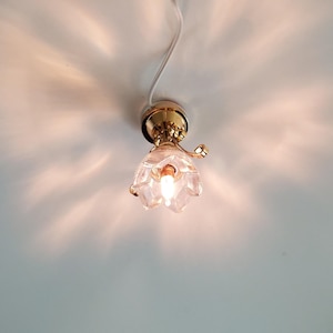 Dollhouse Miniature Ceiling Light Lily Flower Shade Gold 12 Volt 1:12