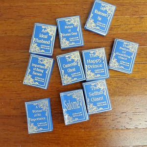 Dollhouse Miniature Book Set x10 Oscar Wilde 1:12 Scale (blank inside)