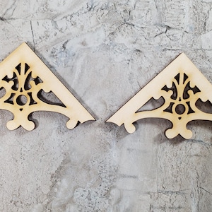 Dollhouse Apex Trim Victorian Style Pediment x2 Small Miniature Wood Decoration MC146