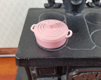 Dollhouse Small Dutch Oven Pot with Removeable Lid Pink 1:12 Scale Miniature