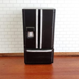 Dollhouse Miniature Fridge Modern Refrigerator Black 1:12 Scale Wood Furniture
