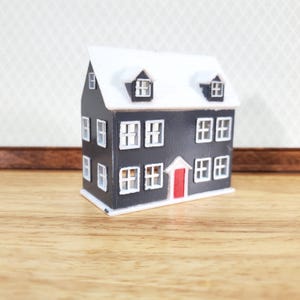 1:144 Scale Dollhouse Miniature Dolls House with Red Door Plastic