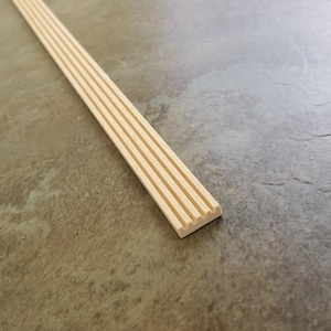 Dollhouse Miniatures Grooved Trim Molding Flat Back 7/16" wide x 18" long 1:12 Scale HW7075