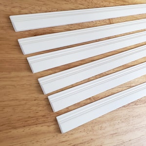 Dollhouse Miniatures Baseboard Trim White Molding 5/8" tall x 17 3/4" long 1:12 Scale Skirting