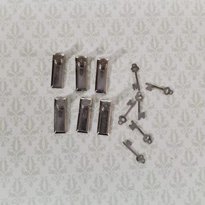 ドールハウス用ハーフスケールドアノブ（鍵付き）シルバー×6個 1:24スケール CLA05712