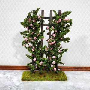 Dollhouse Climbing Roses on Trellis Pink Flowering Shrub 1:12 Scale Miniature