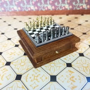 Miniature Chess Set with Metal Magnetic Chess Pieces and Storage Drawer 1:12