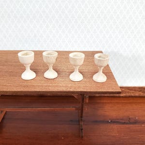Miniature Wood Goblets Chalices x4 1:12 Scale Dollhouse Decoration Kitchenware
