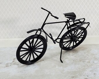 妖精のミニチュア小さな白い自転車の置物妖精の庭用品テラリウム 妖精のミニチュア小さな白い自転車の置物妖精の庭用品テラリウム