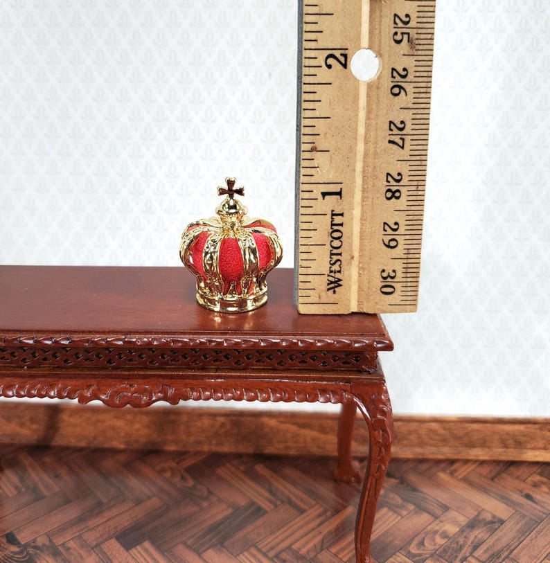 Miniature Gold King's Crown with Cross Metal 1:12 Scale Dollhouse image 2