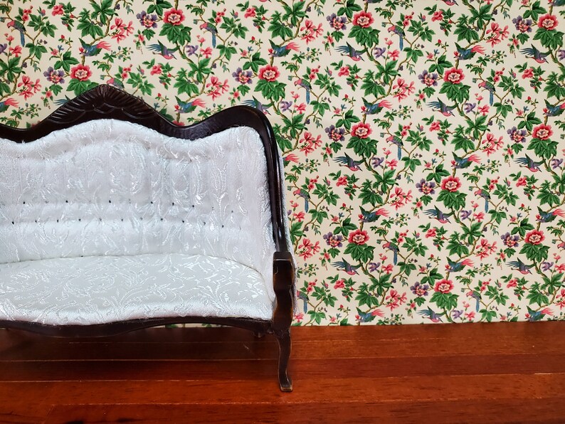 Vintage Songbirds Floral Dollhouse Wallpaper - 1:12 Scale By Bradbury & Bradbury