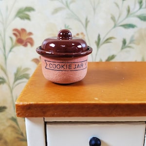 Dollhouse Cookie Jar with Removable Lid 1:12 Scale Kitchen Accessory Handmade