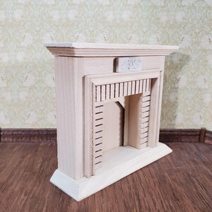 Dollhouse Small Fireplace Miniature Furniture DIY Unpainted Wood immagine 2