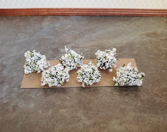 Dollhouse Miniature Flowering Shrub White & Green Small Bush Round 1:12 Scale