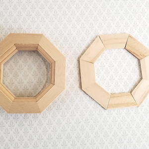 Dollhouse Miniature Window Octagon Small Wood with Acrylic 1:12 Scale Houseworks 5045
