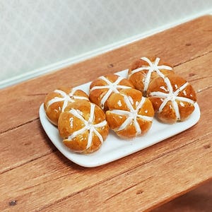 Dollhouse Hot Cross Buns on a White Ceramic Platter 1:12 Scale Miniature Kitchen Food