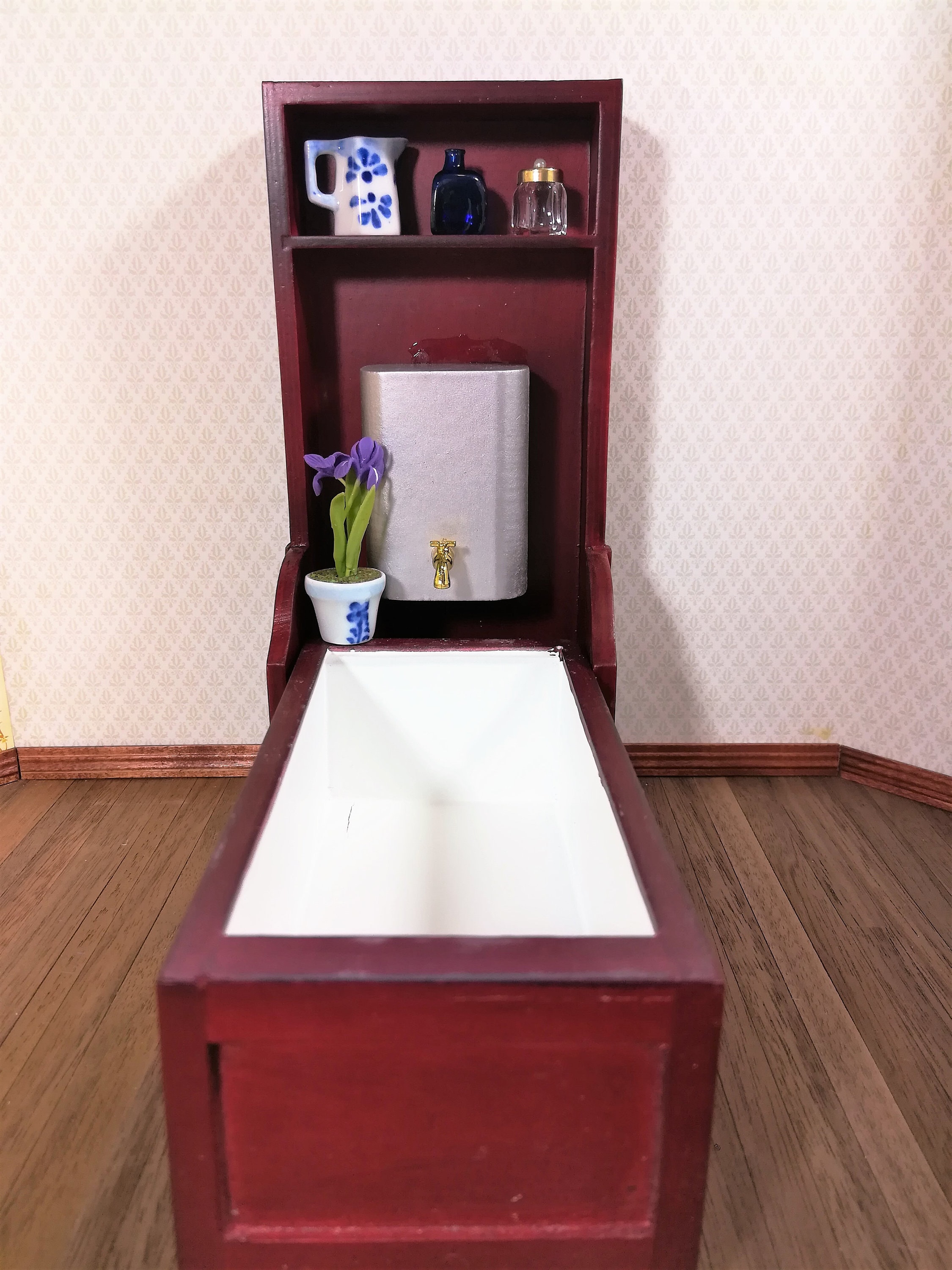 Dollhouse Miniature Bathtub Victorian Mosely Folding Mahogany Finish 1