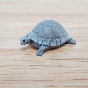 Dollhouse Miniature Tortoise Turtle 1:12 Scale Reptile Pet Resin