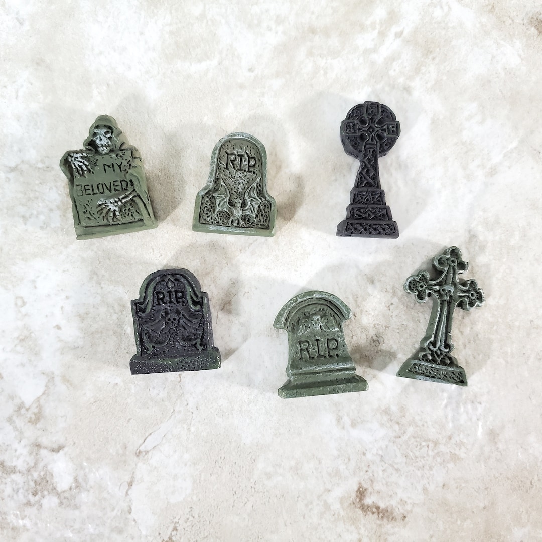Dollhouse Gravestone Markers X6 Assorted 112 Scale Miniatures