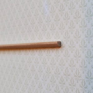 Miniature Trim Quarter Round Thin Wood Strip 1/8" x 18" long Basswood