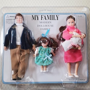 Dollhouse Modern Family Dolls Dad Mom Daughter Baby Poseable 1:12 Scale Removable Clothes image 1