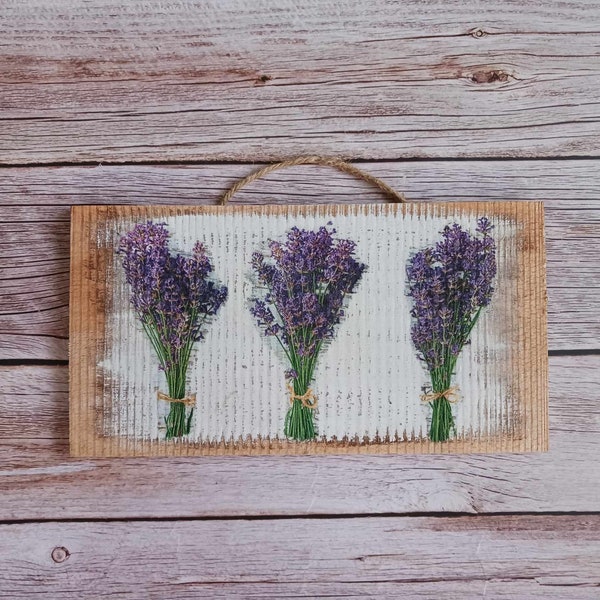 Lavender on reclaimed barn plank, Rustic country kitchen décor, Provence wall decor, French country décor, purple wall plaque