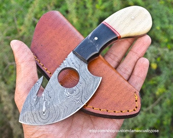 Handmade Guthook Skinner Knife with sheath | Damascus Knife | Bushcraft knife | Hunting| Camping | Outdoors | Survival Knife | Gift for Men