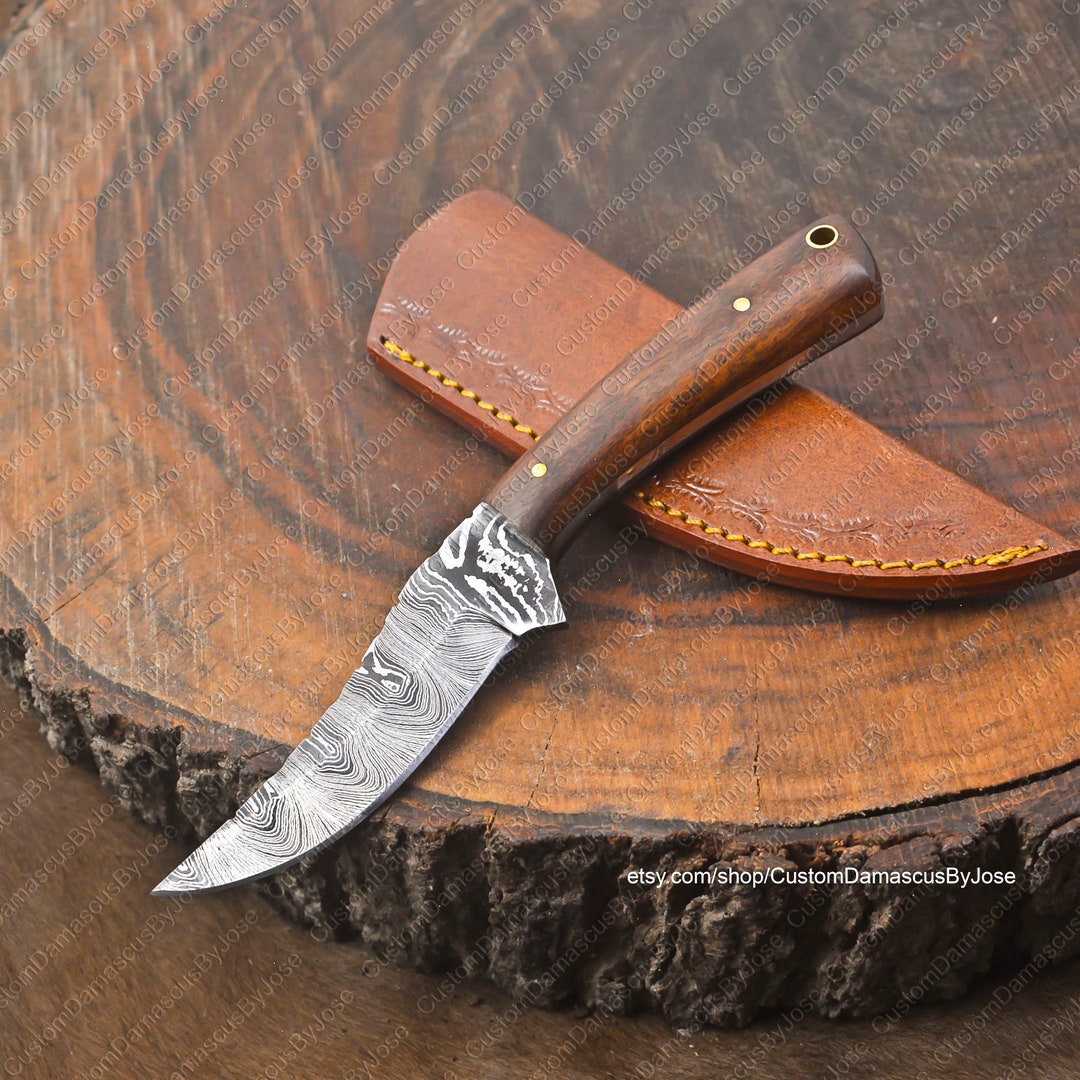 Handmade Damascus Skinning knife with sheath | Rosewood Fixed Blade knife | Hunting | Bush | Utility | Camp | Outdoors | Gift for HIM/MEN