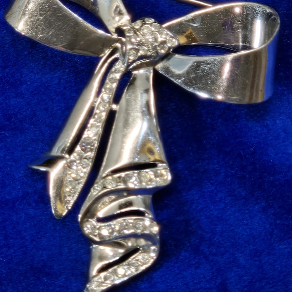 STERLING and DIAMANTE BOW Brooch