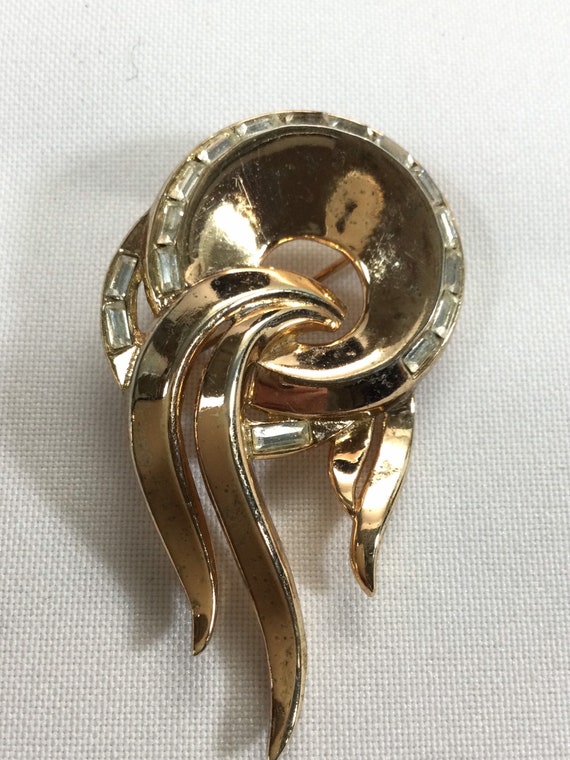 TRIFARI CAROUSEL Alfred Phillippe BROOCH