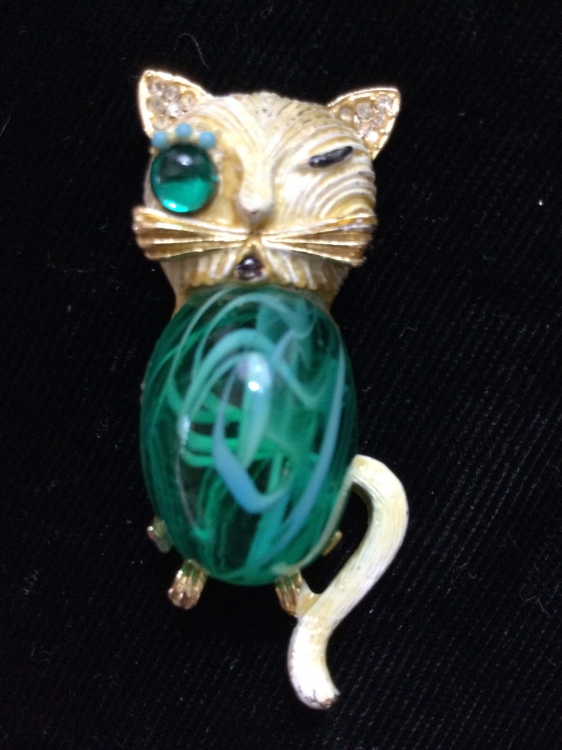 Buy Unsigned FLAWED EMERALD Winking CAT Brooch