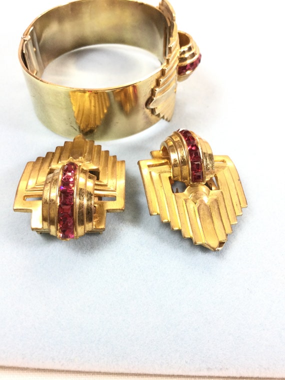 CORO DECO RUBY Bracelet and Dress Clips - image 4