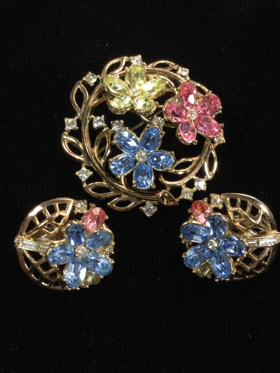 TRIFARI ALFRED PHILLIPPE Fragonard Brooch and Ear… - image 3