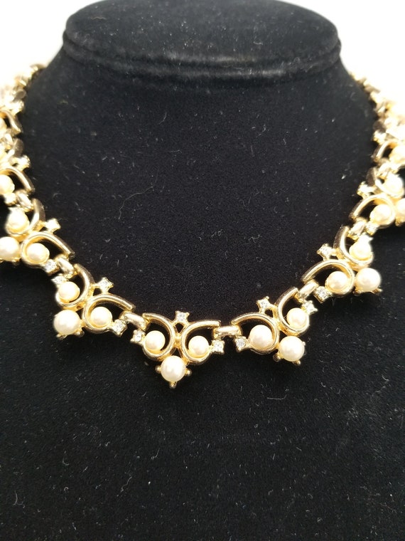 TRIFARI SCROLLED Pearl's and DIAMANTE Necklace - image 1