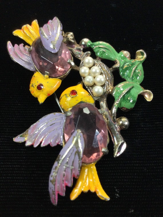 FRED GRAY Birds on a Nest of EGGS Brooch - image 3