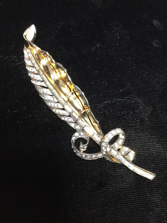 MAZER SHEATH of WHEAT Brooch